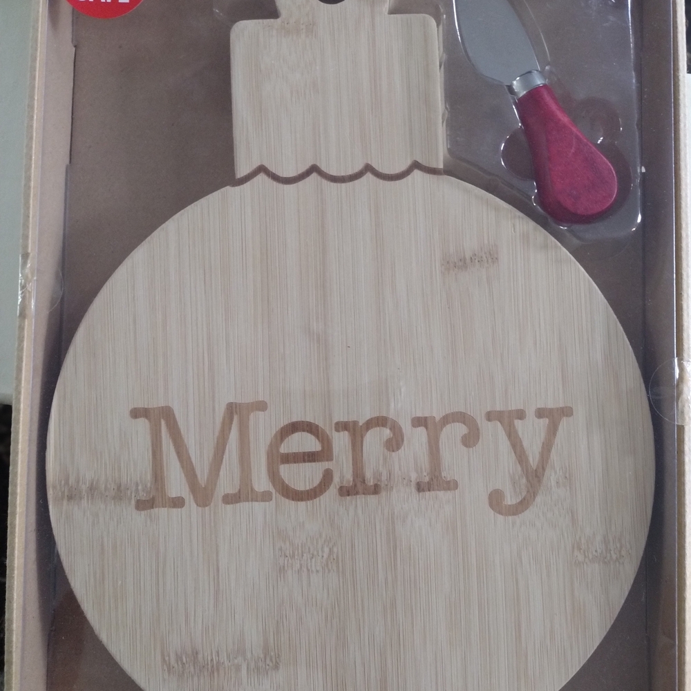 Holiday Bamboo Cheese Board with Knife